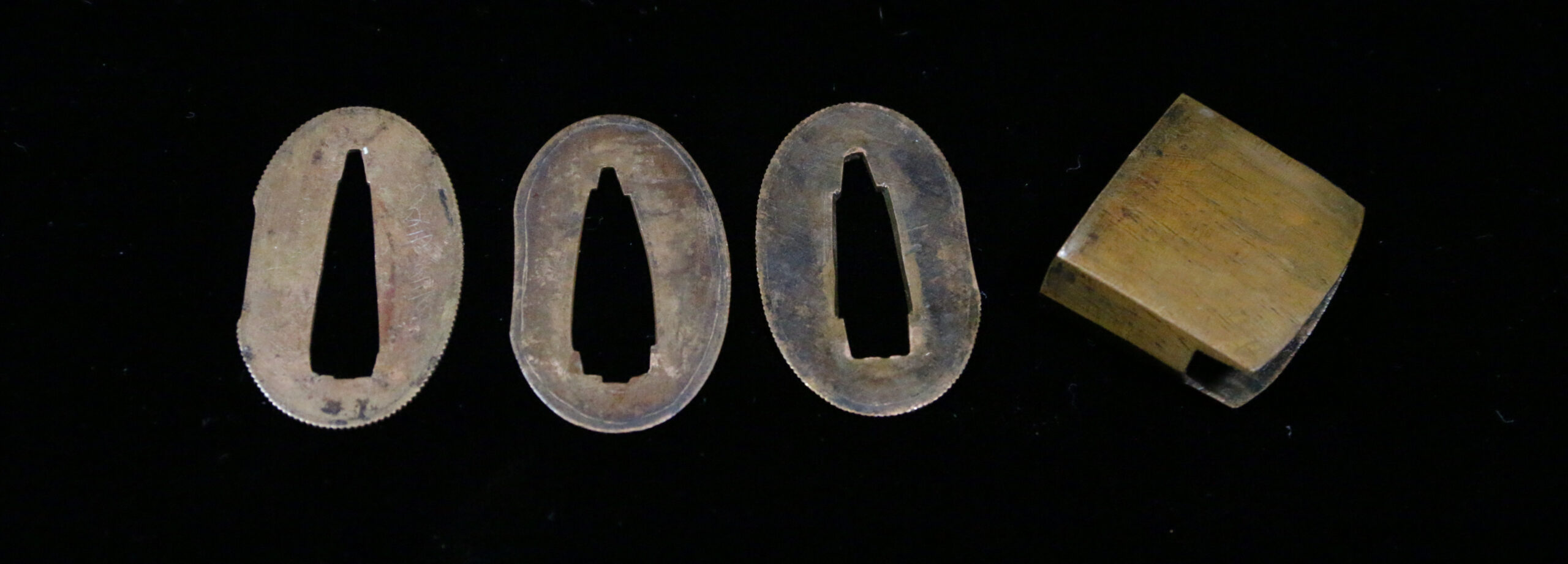 02-0011