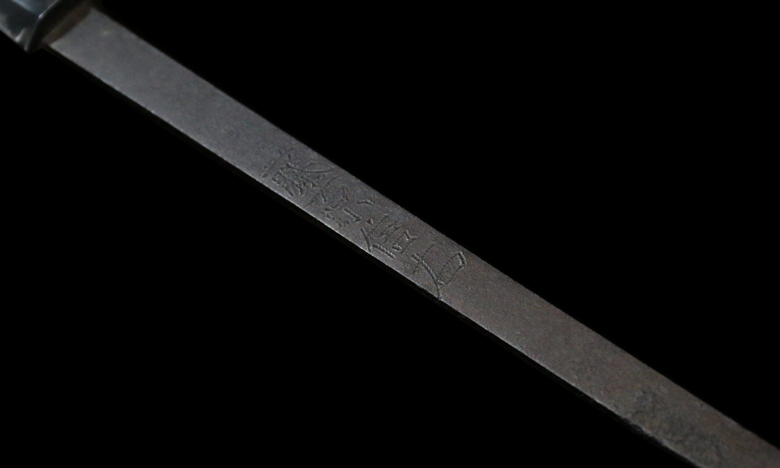 04-0001